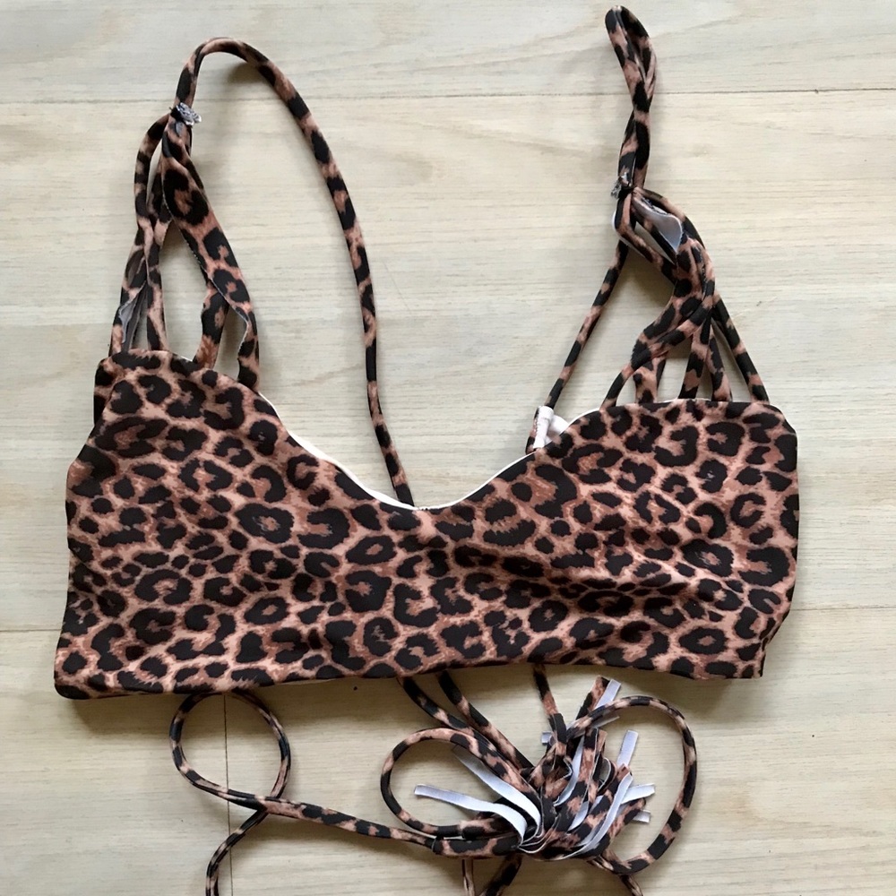 ACACIA swimwear Samoa top in Animal sz M